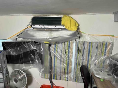 小葉師傅 冷氣/洗衣機專業清洗 - 現場包覆保護