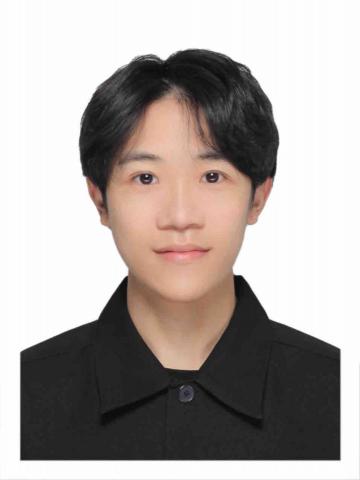 提供行動式教學服務的專家翁愷晟