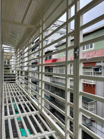 彭裕強 - 加裝防盜窗