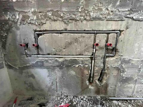 譚凱彰 - 衛浴改修