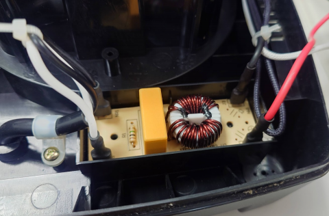 府城小家電維修 - 小太陽果機基板故障維修。