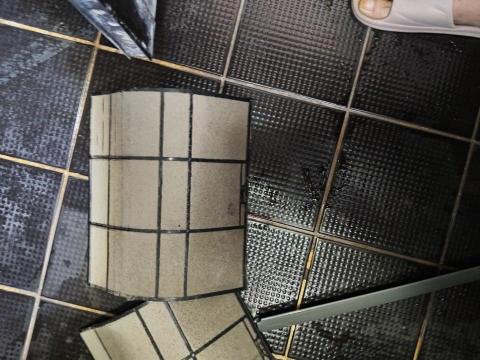 陳炳強 - 冷氣濾網清洗前