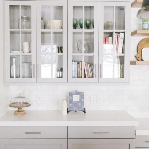 提供卡扣服務的專家陳奕全