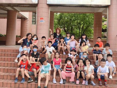 草莓老師教育工作室/LindaLin - 國小課後社團