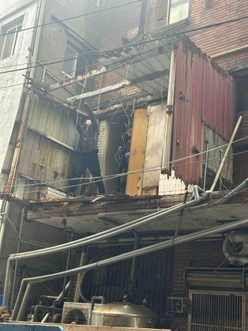 好工人拆除裝修團隊 - 施工前