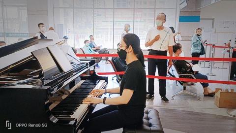 陳心怡 - 2024/07/18 高雄聯合醫院志工 鋼琴演奏