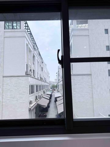 佳宸居家清潔工作室 - 退租窗戶清潔後