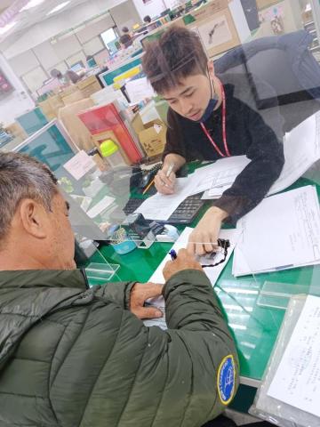 宏敏_工商登記&稅務申報 - 國稅局-負責人簽名