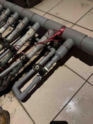 吳重霖 - 給水管斷裂配管