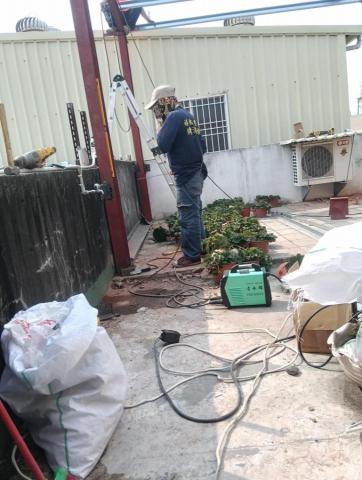 恩陞工程行  統編：95265022 - 花壇鄉骨架施工中