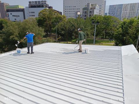 工程修繕 - 鐵皮浪板-隔熱工程（室內外溫度相差8度以上）