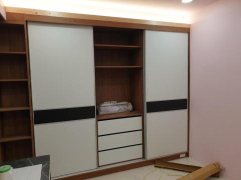 林志仁 - 拉門衣櫥