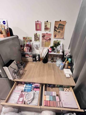 收納整理師 小寶 - 定期梳妝台收納、檯面整理