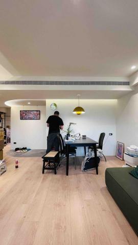 Framescape 法蘭空間設計工作室 - 信義私人住宅
重新規劃空調
設計天花板
建議照明方式
全室油漆粉刷
鋪設地板