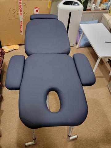 Q家瑜樂活美療坊/Queenie - 澳洲訂製按摩床
到府服務 Q家瑜樂活美療坊/Queenie - 澳洲訂製按摩床
到府服務