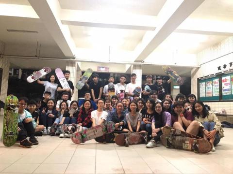 阿璟教練 - 滑板課合照