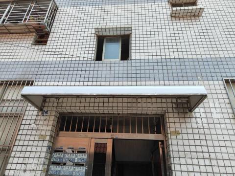 宸廣鋁社 - 雨遮PC板更換塑鋁板