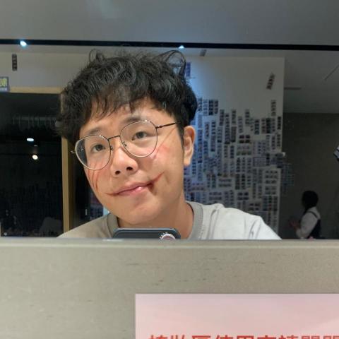 提供nc車床服務的專家Ray