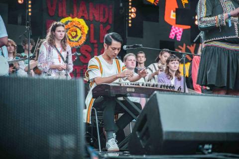 余磊 古箏老師/英文家教 - 於2023年Viljandi Folk Music Festival 拍攝