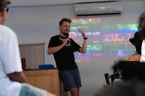 Maois Radio 影像工作室 - 