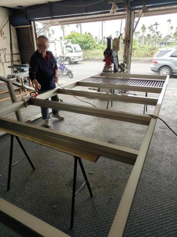 宸廣鋁社 - 大型落地窗製作