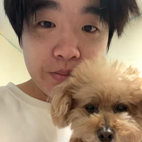 提供三餐服務的專家鄭宥承