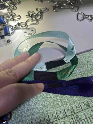 陳姷杉 - 禮品包裝緞帶車縫