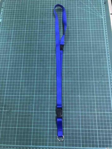 陳姷杉 - 證件帶車縫