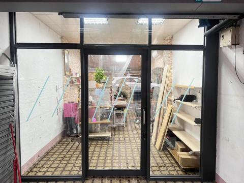 李鎌竹 群益鋁門窗 - 