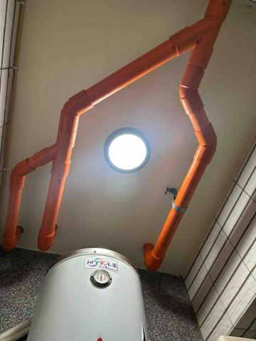 吳勝凱 - 客戶燈具安裝（施工後）