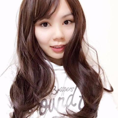 提供行政會計工作內容服務的專家Daphne