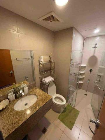 黃納森 - 廁所磁磚補縫 去掉發霉 重新捕土