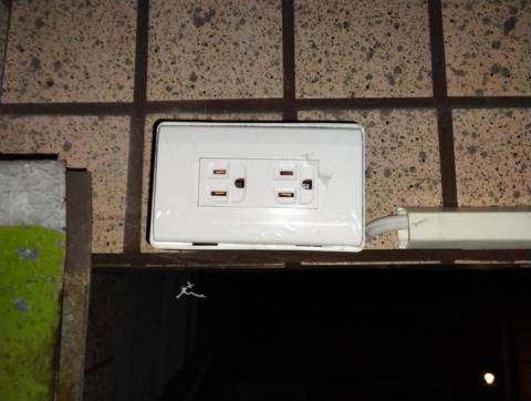 煜伸水和電維修 - 舊插座新增迴路延長插座