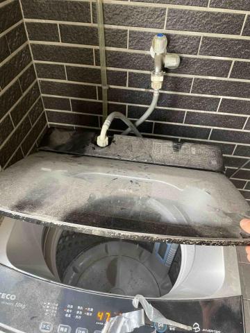 江建達 - 幫忙安裝水管