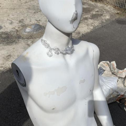 提供金工服務的專家S.Zi