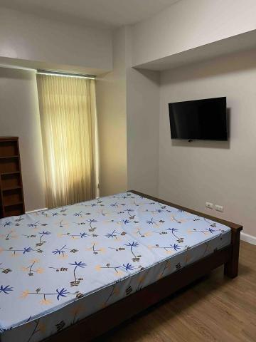 黃納森 - 更換顏色 去掉泡泡 重新上防水漆