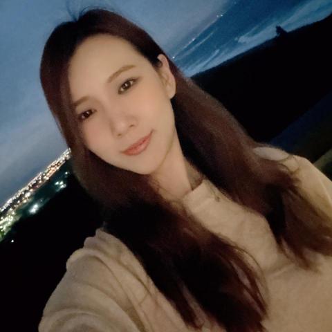 提供收納袋掛服務的專家Sabrina Chen