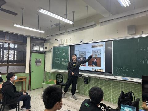 陳昱睿 圍棋7段 - 