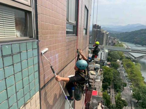 極護高空工程 - 外牆防水工程 極護高空工程 - 外牆防水工程
