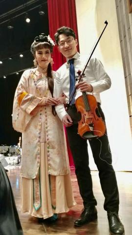 Tseyu Chang - 文化中心慈善音樂會，合影豫劇天后蕭揚玲女士
