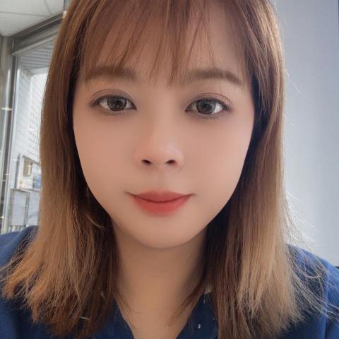 提供賺錢ptt服務的專家陳亞歆