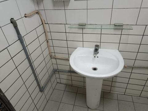 志榮 - 臉盆，鏡面平臺施作工程