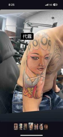 台南 雜客入墨 宗霖 - 小藝伎 也可以說客人是喜歡京劇的 左右手臂跟胸口分別是生旦淨末丑的形式在做呈現