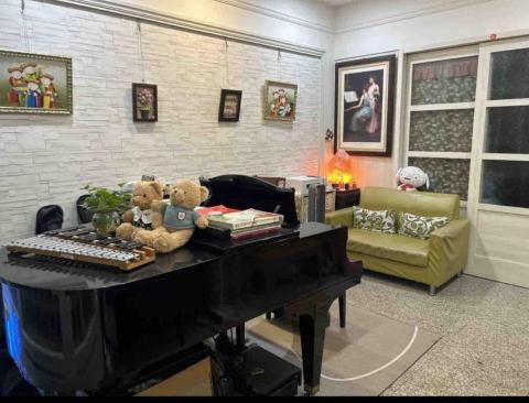 鋼琴教學/陪練/鍵盤團課🎵 芊羽老師 🎶/Rains - 工作室內部照