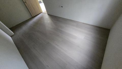 久盛地板-阿弘 - 