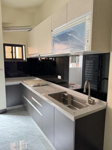 富時玻璃工程行 - 廚房烤漆玻璃