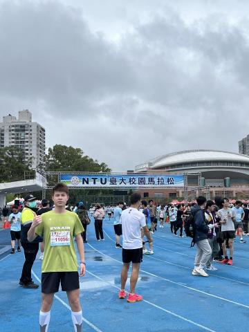 譚先生 - 校園馬拉松