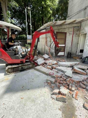 銢旭宅修工程行 - 