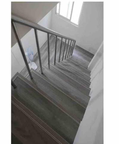 石塑卡扣地板/木地板～林小姐 - 樓梯施工