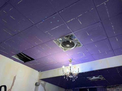 詹家油漆工作室 - 天花板除膠改色